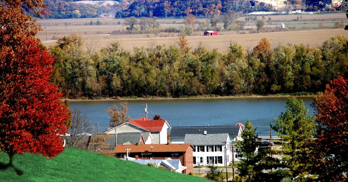 Calhoun County | Great Rivers & Routes